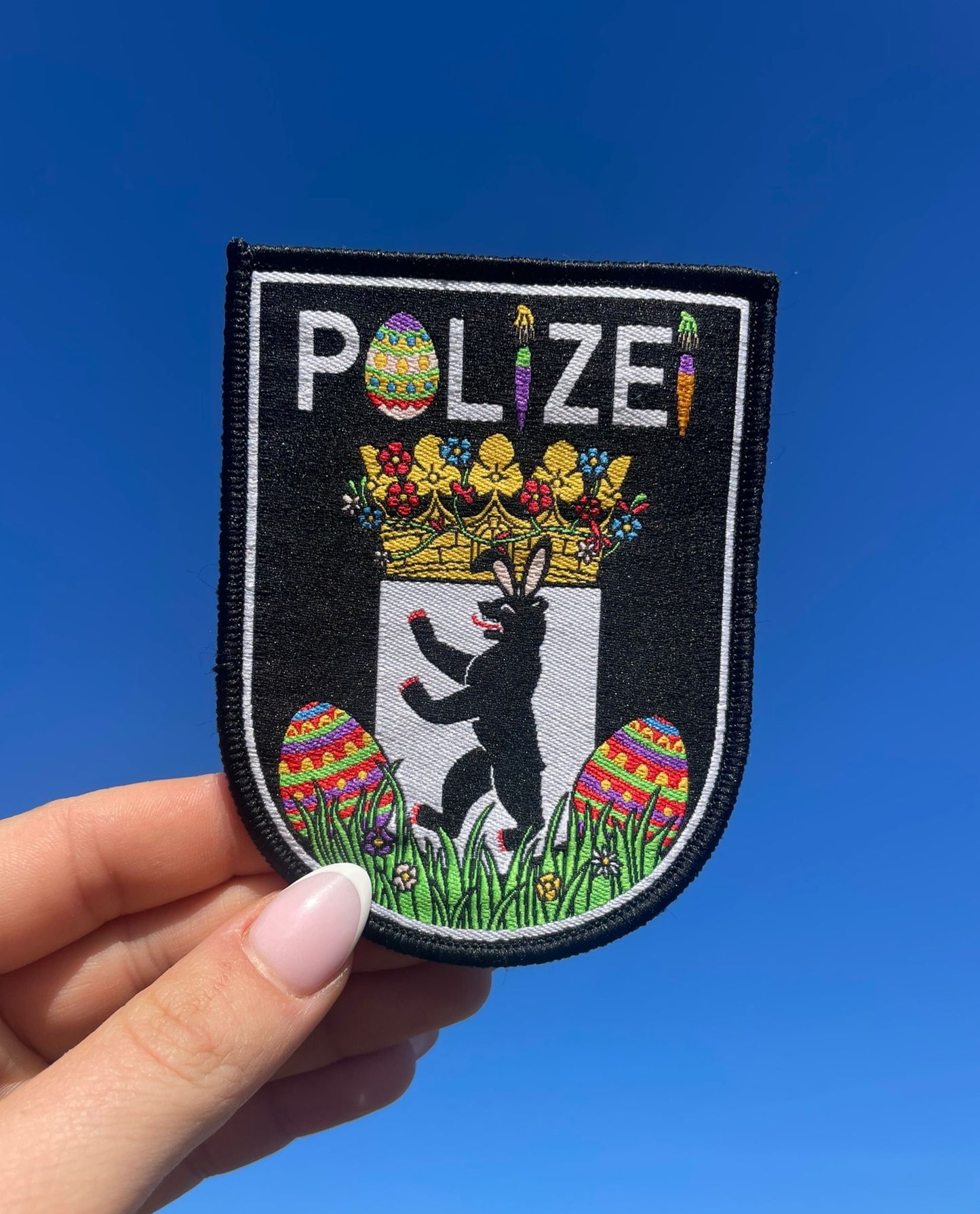 Polizei Oster Patch Berlin – vollgesticktes Abzeichen mit Oster-Motiv